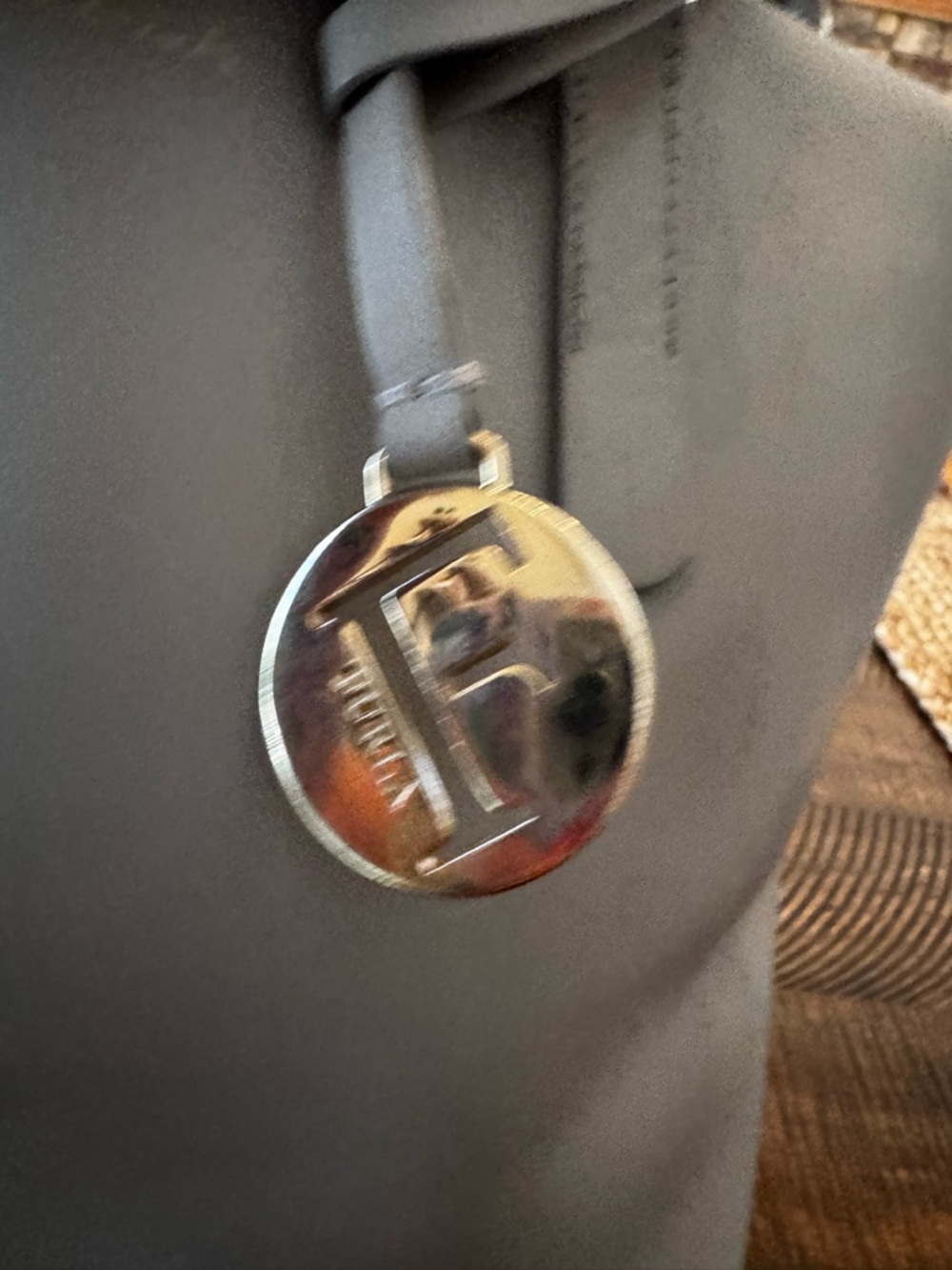 Furla gray Italian leather tote bag gold hardware - Picture 6 of 17